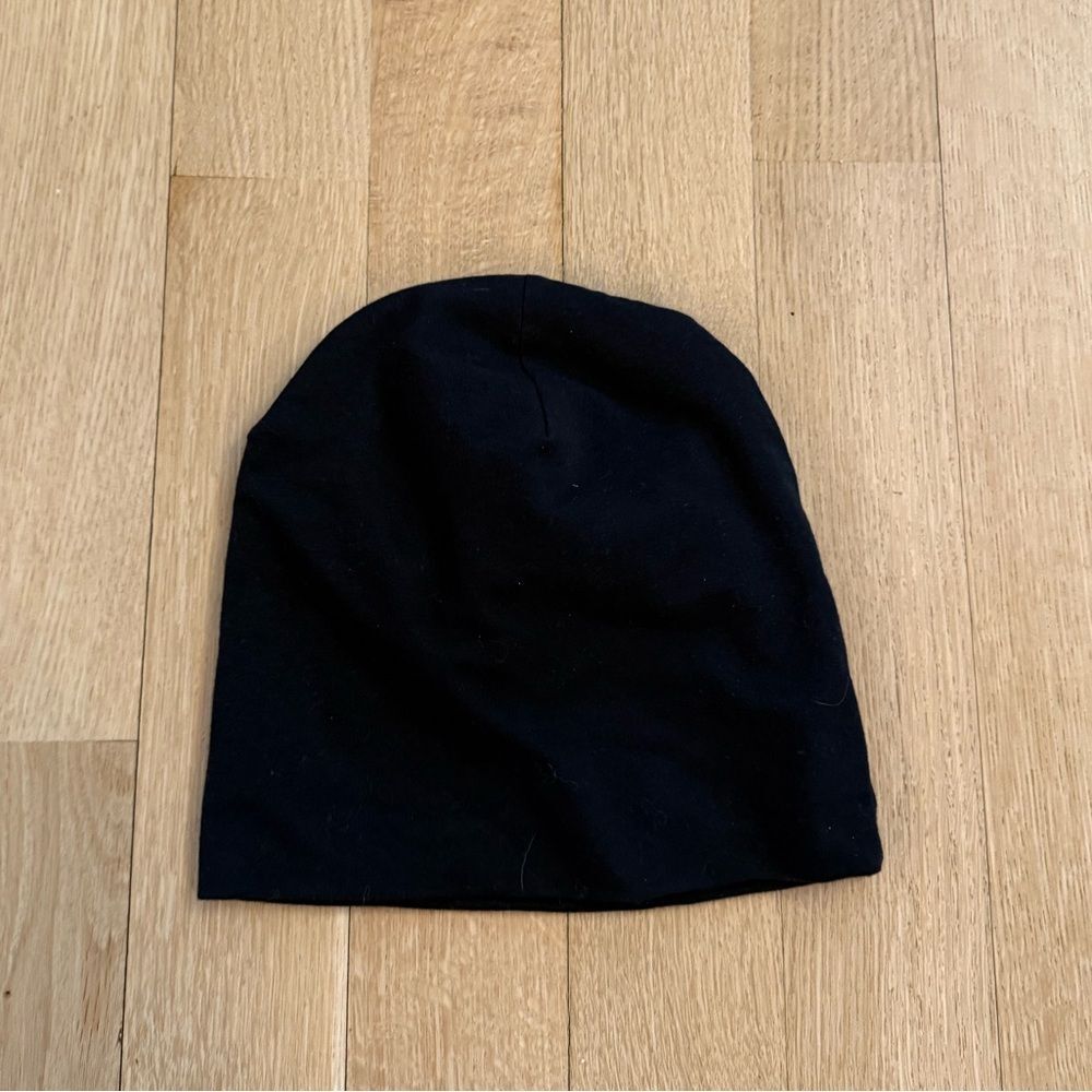 Zara Black Beanie